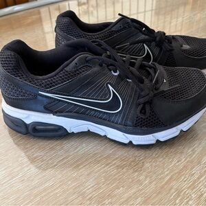 Nike Dual-Tone Athletic Shoes